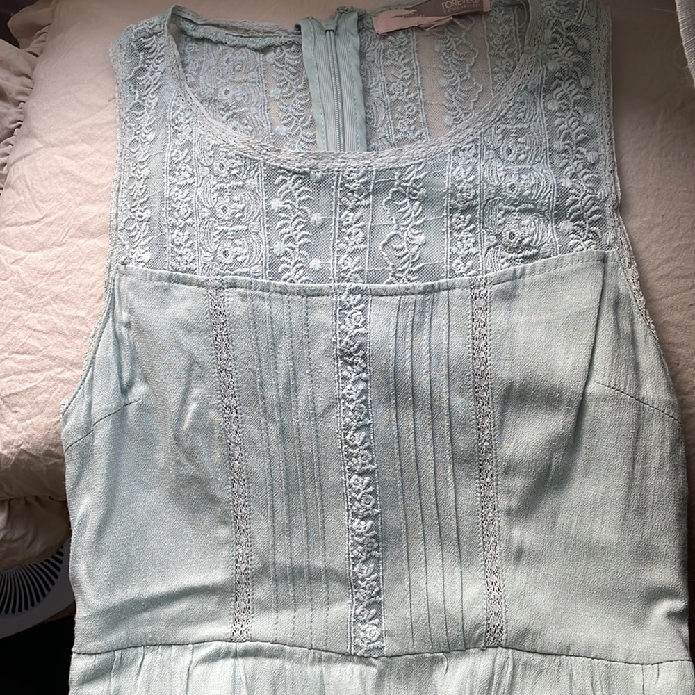 Forever21 blue contemporary maxi dress lace small